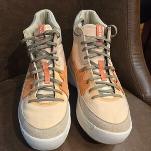 Sorel Beige and Orange Boot